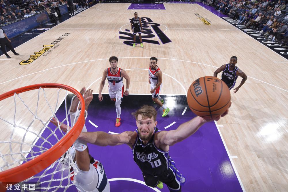 兰则是在防 兰则是在防